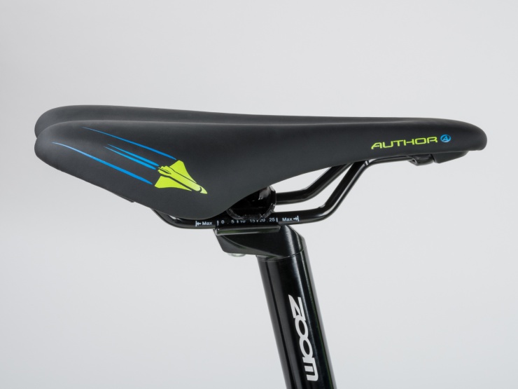 detail AUTHOR Cosmic 20 2019 10