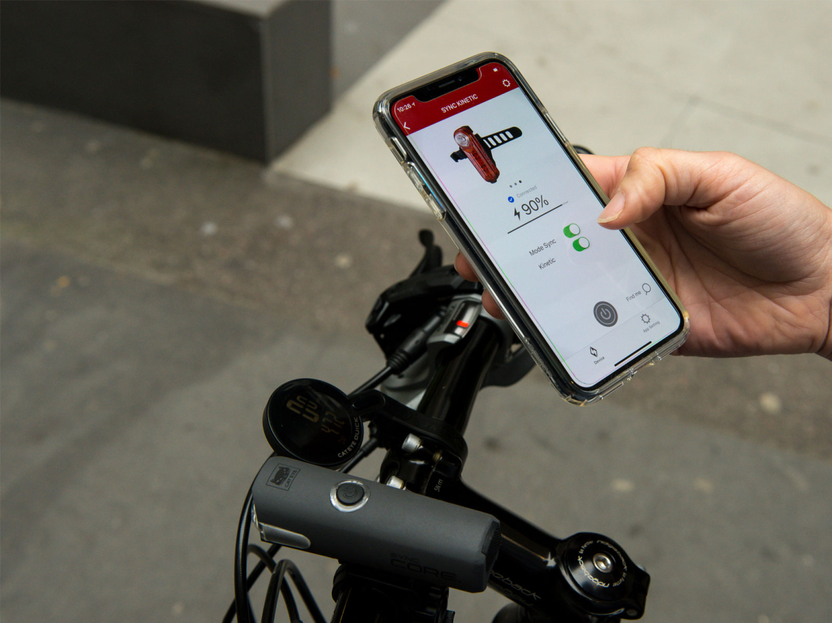 detail CATEYE Světlo zad. CAT TL-NW100K SYNCKinetic