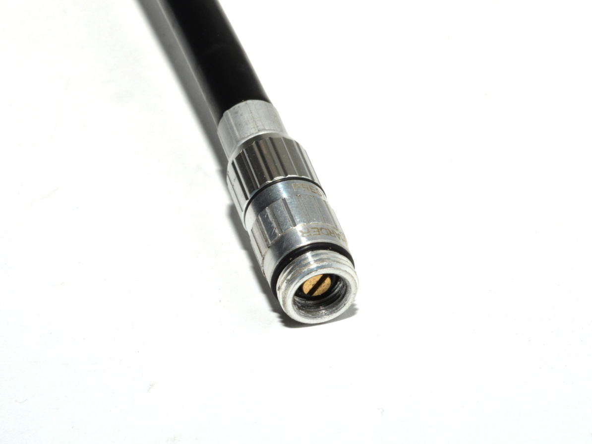 detail AUTHOR Hustilka AAP Cross Lite